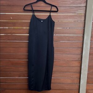 Melrose and Market Black Midi Dress